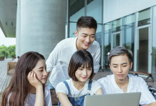 留学马来西亚出国